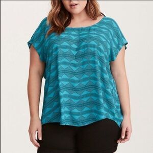 Torrid Teal Diamond Georgette Blouse Size 0 Large